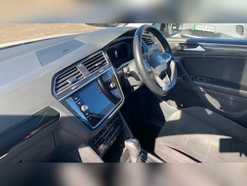 Used Volkswagen Tiguan 2021 for sale - 78370785: Photo