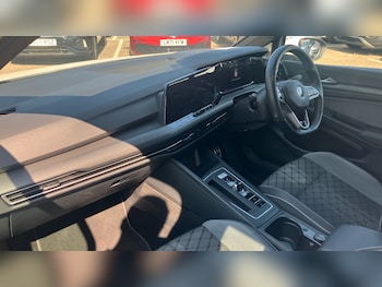 Used Volkswagen Golf 2021 for sale - 79261227: Photo