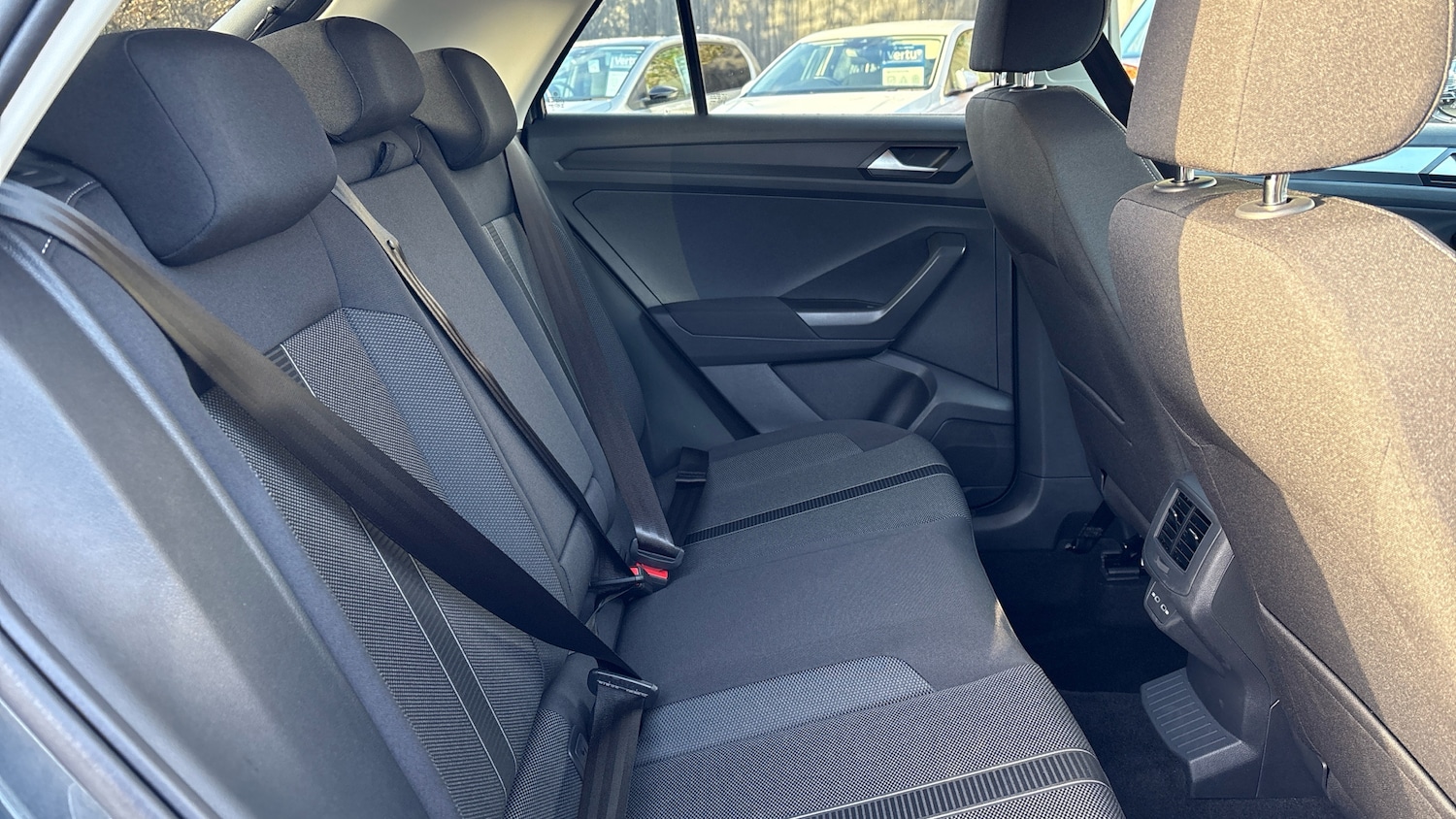 Used Volkswagen T-Roc 2025 for sale - 77013671: Photo 22