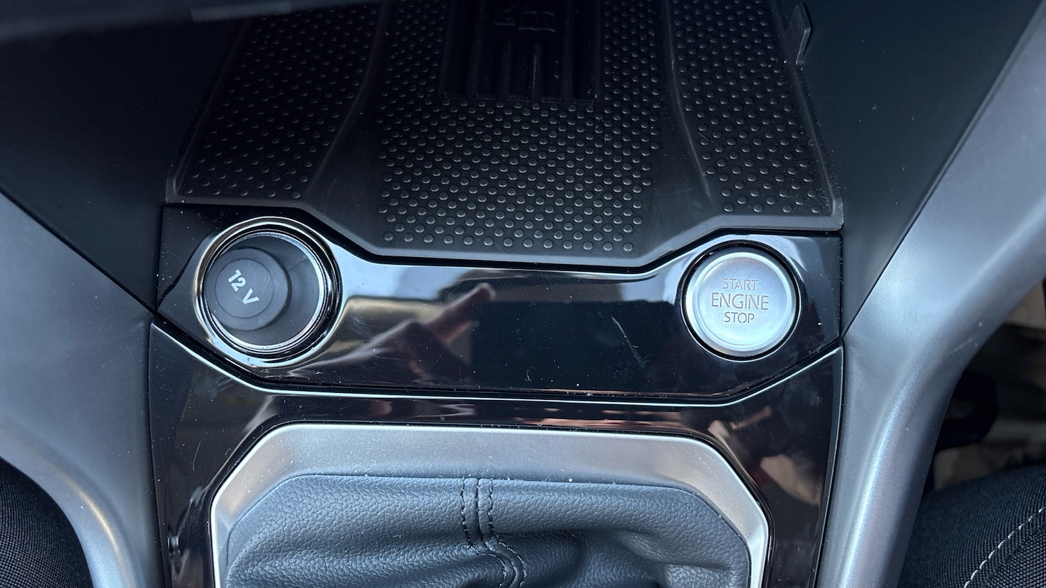 Used Volkswagen T-Roc 2025 for sale - 77013671: Photo 23