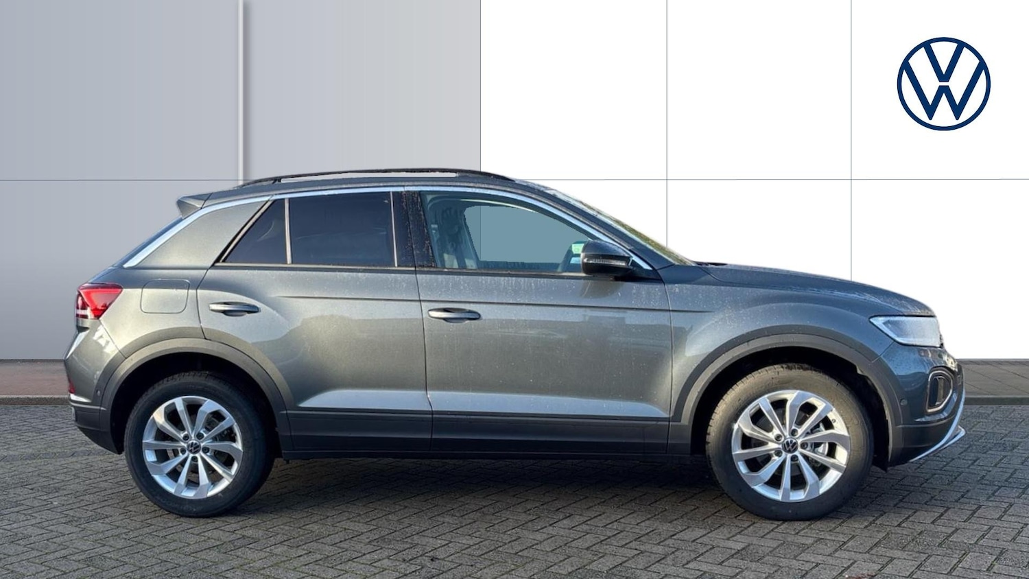 Used Volkswagen T-Roc 2025 for sale - 77013671: Photo 4
