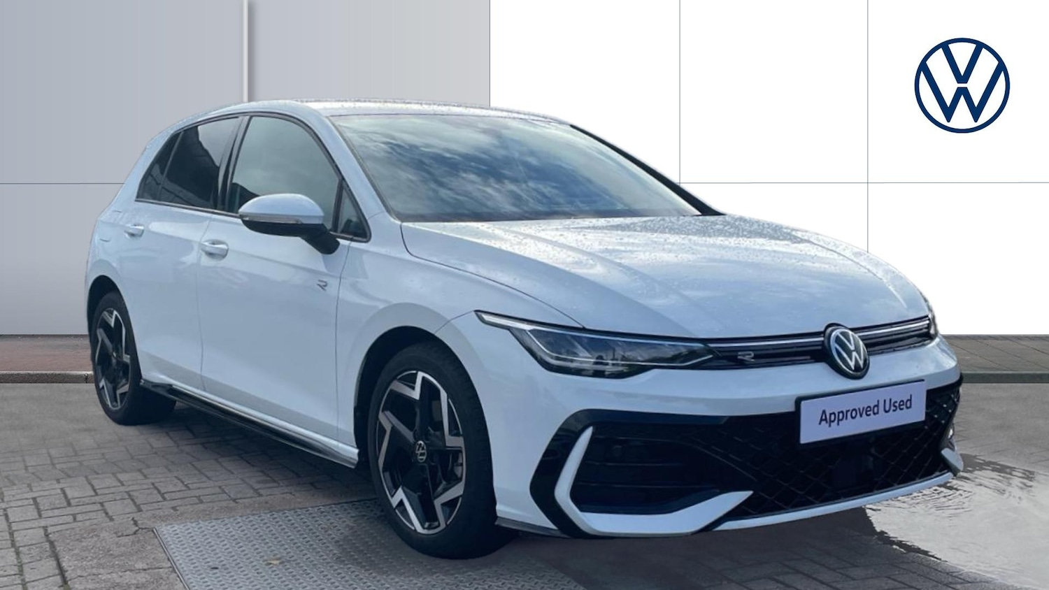 Used Volkswagen Golf 2024 for sale - 76479477: Photo 1