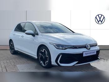 Used Volkswagen Golf 2024 for sale - 76479477: Photo