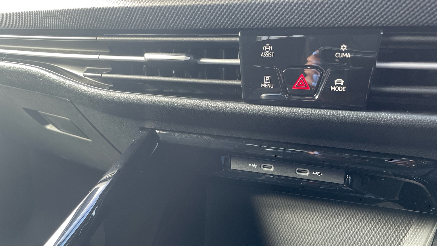 Used Volkswagen Golf 2024 for sale - 76479477: Photo 30