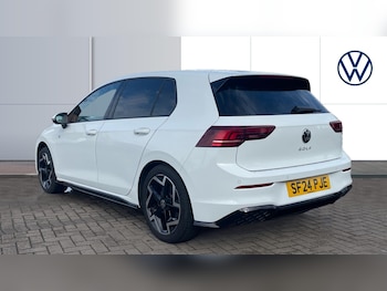 Used Volkswagen Golf 2024 for sale - 76479477: Photo