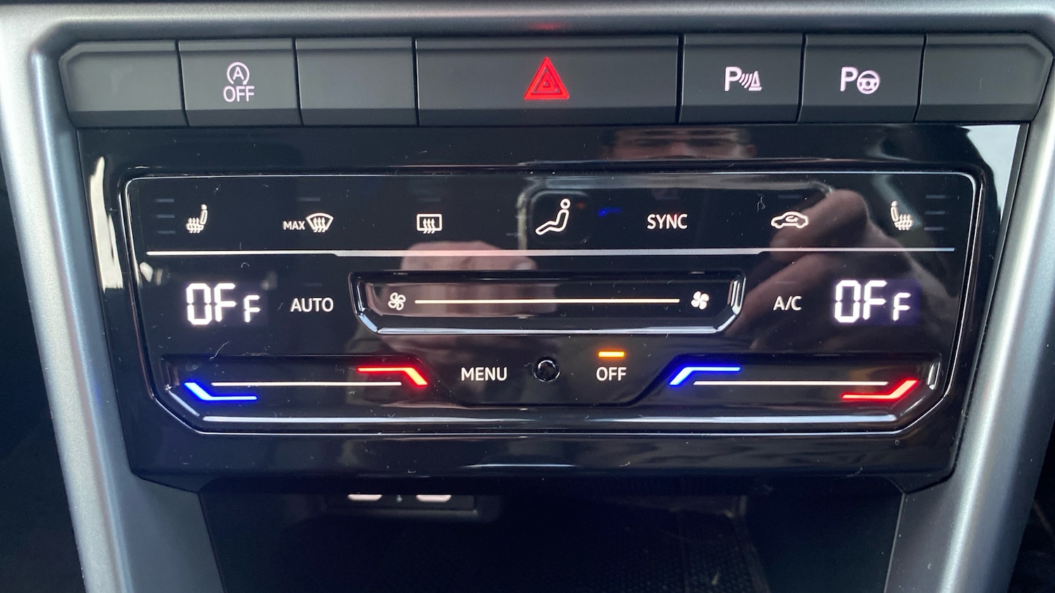 Used Volkswagen T-Roc 2023 for sale - 76779249: Photo 13