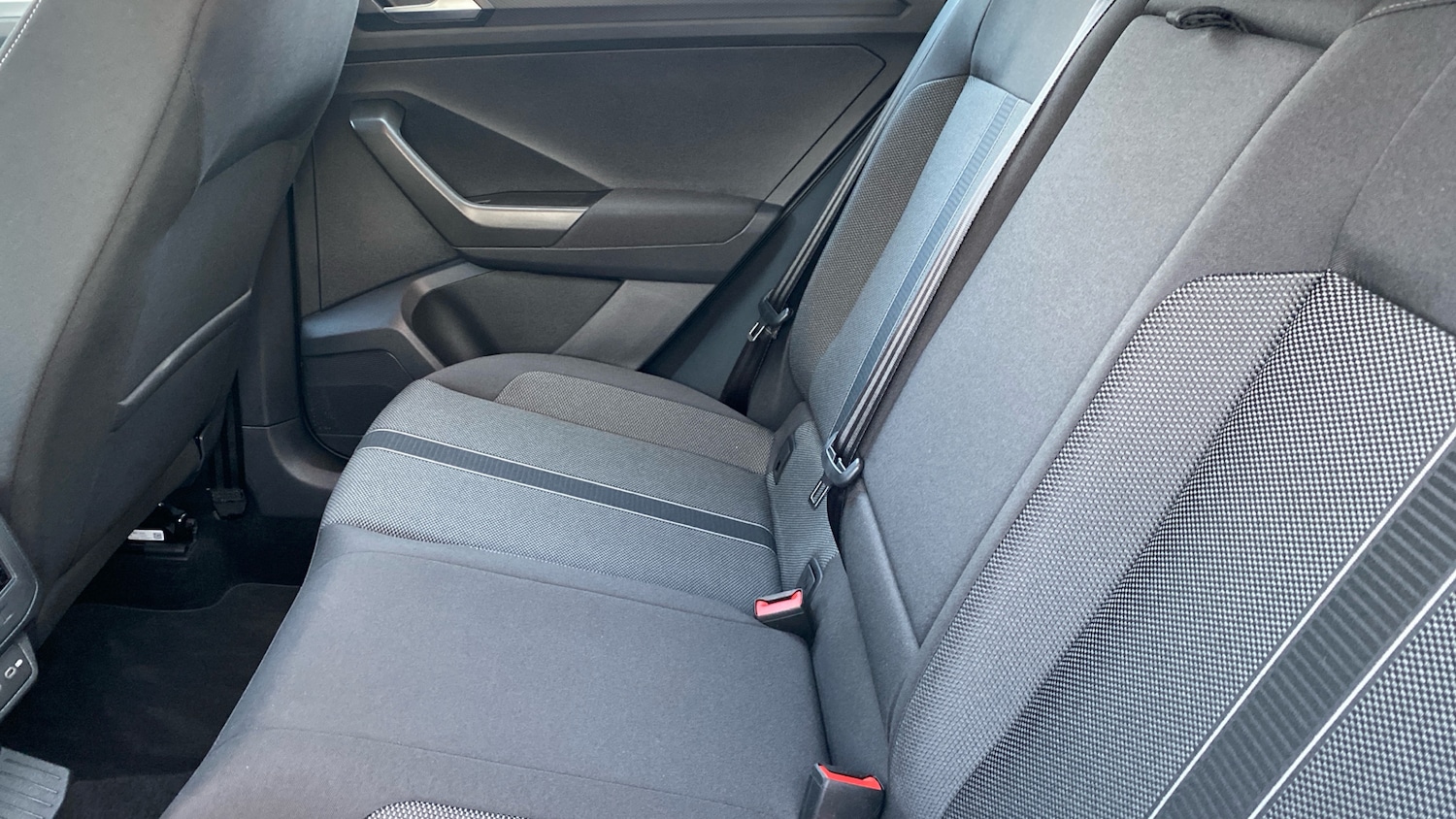 Used Volkswagen T-Roc 2023 for sale - 76779249: Photo 16