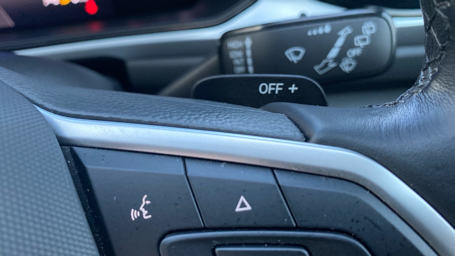 Used Volkswagen T-Roc 2023 for sale - 76779249: Photo 45