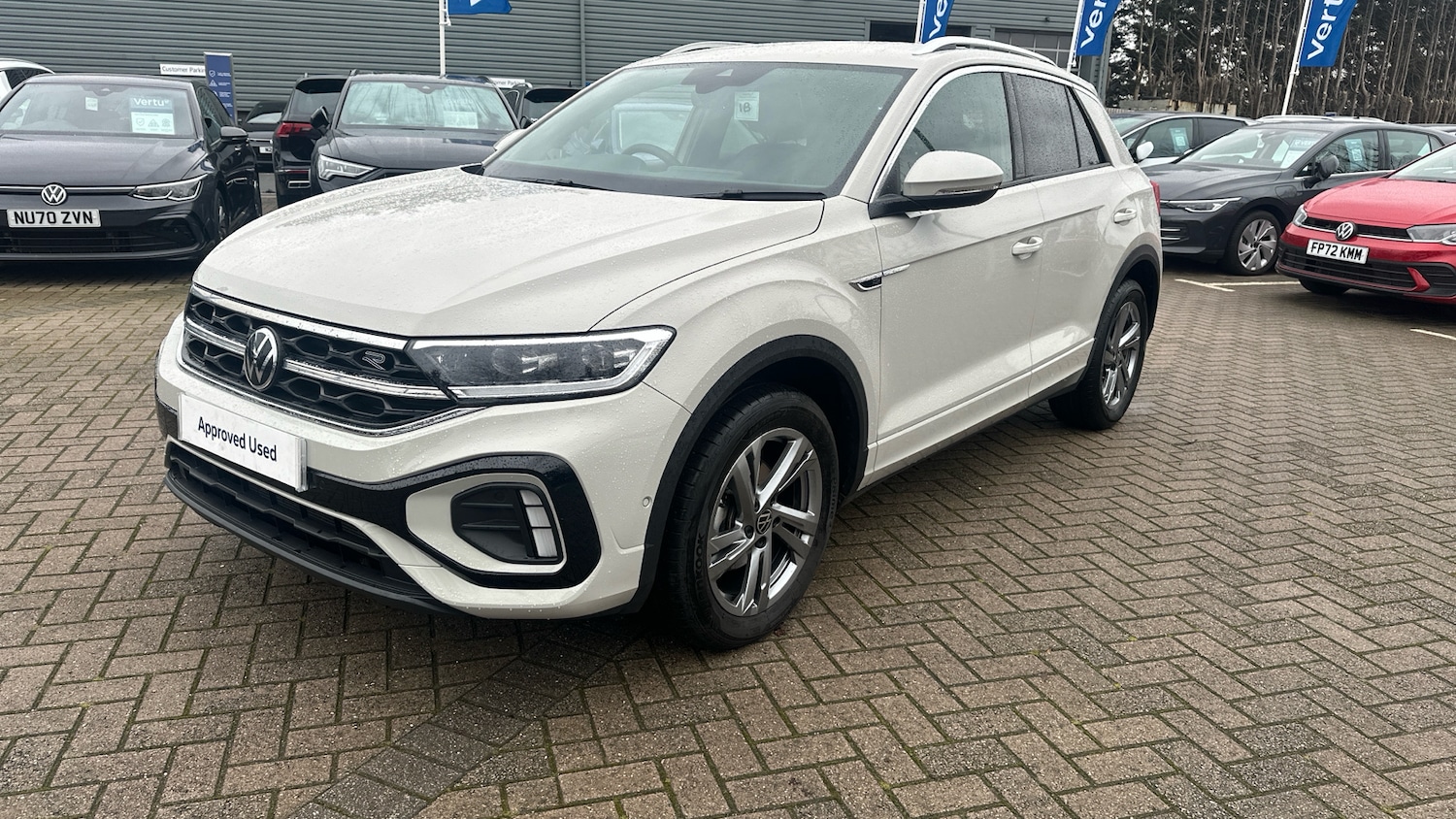 Used Volkswagen T-Roc 2025 for sale - 77365109: Photo 29