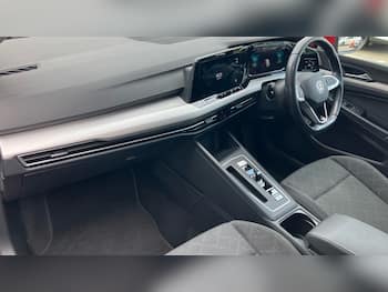 Used Volkswagen Golf 2023 for sale - 79614429: Photo