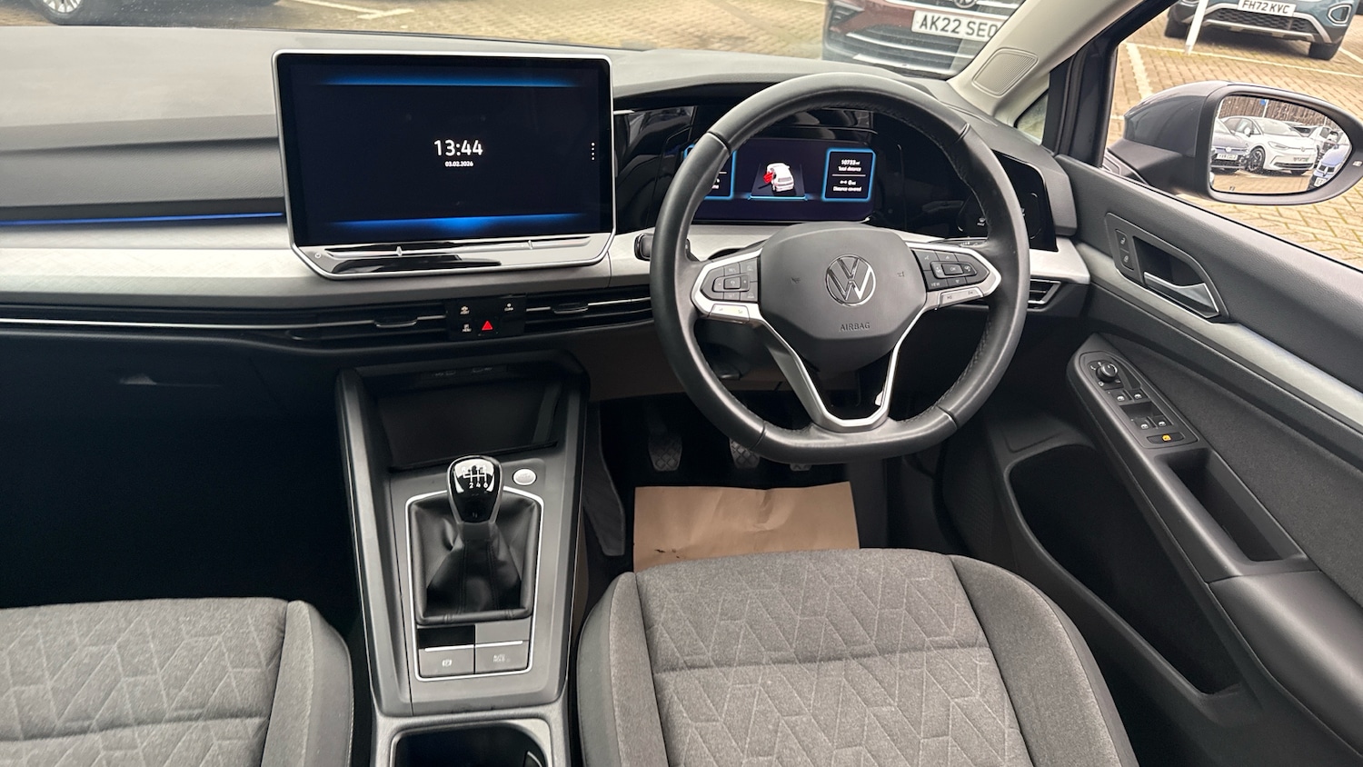 Used Volkswagen Golf 2024 for sale - 77446986: Photo 9