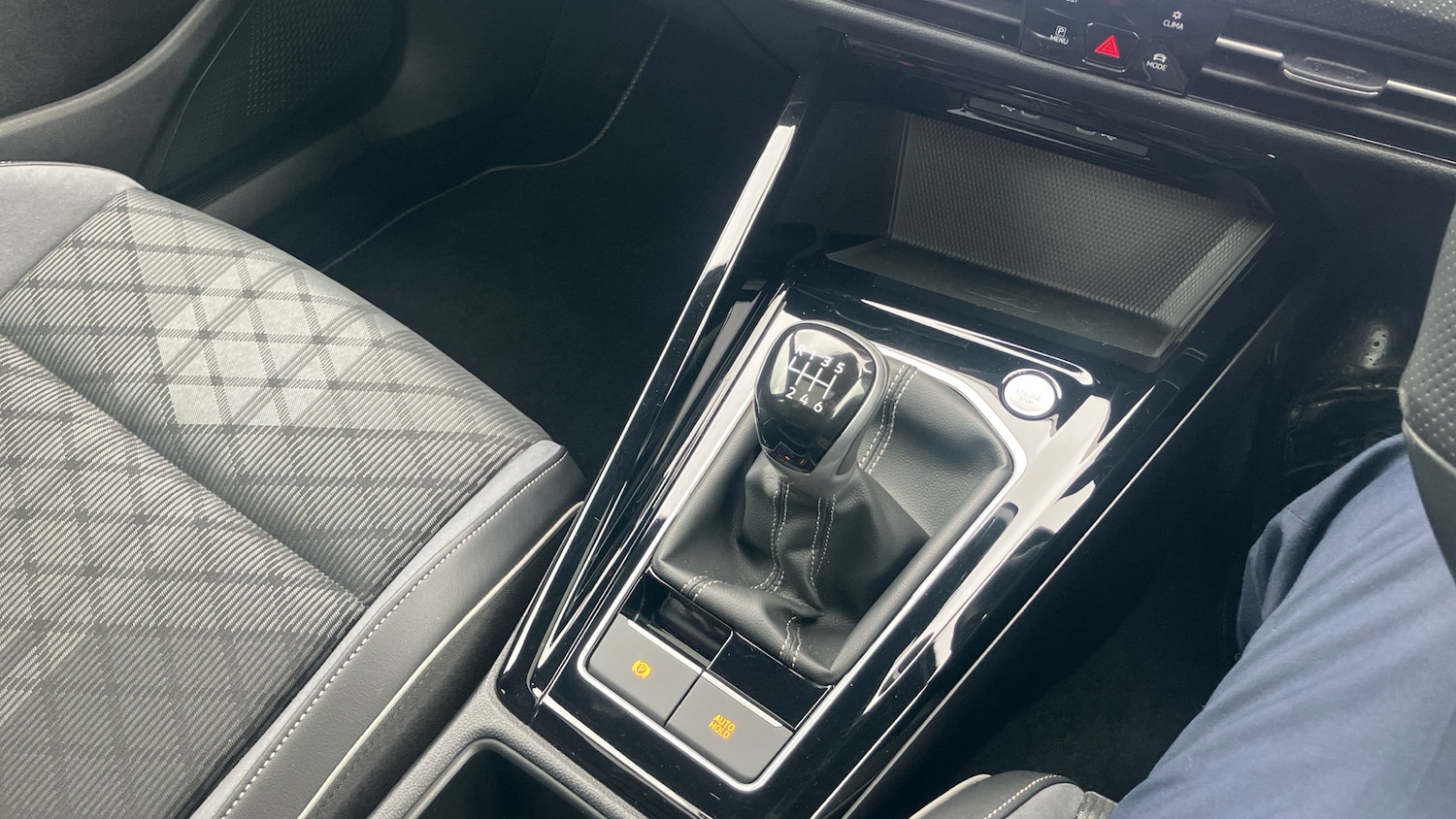 Used Volkswagen Golf 2024 for sale - 77946004: Photo 14