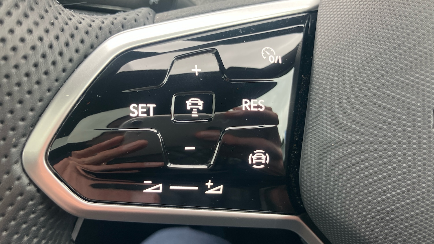 Used Volkswagen Golf 2024 for sale - 77946004: Photo 17