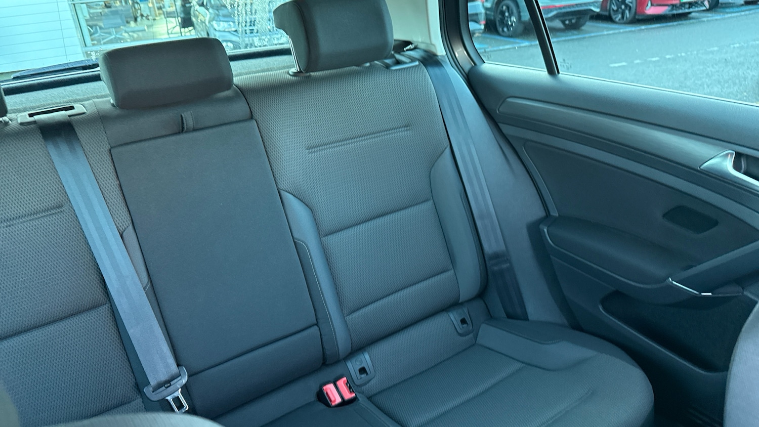 Used Volkswagen Golf 2019 for sale - 76792856: Photo 16