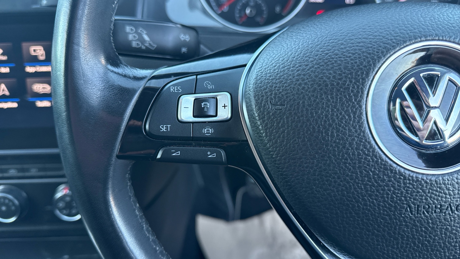 Used Volkswagen Golf 2019 for sale - 76792856: Photo 17