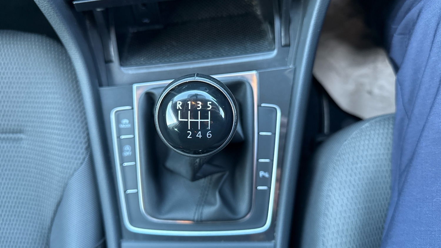 Used Volkswagen Golf 2019 for sale - 76792856: Photo 31