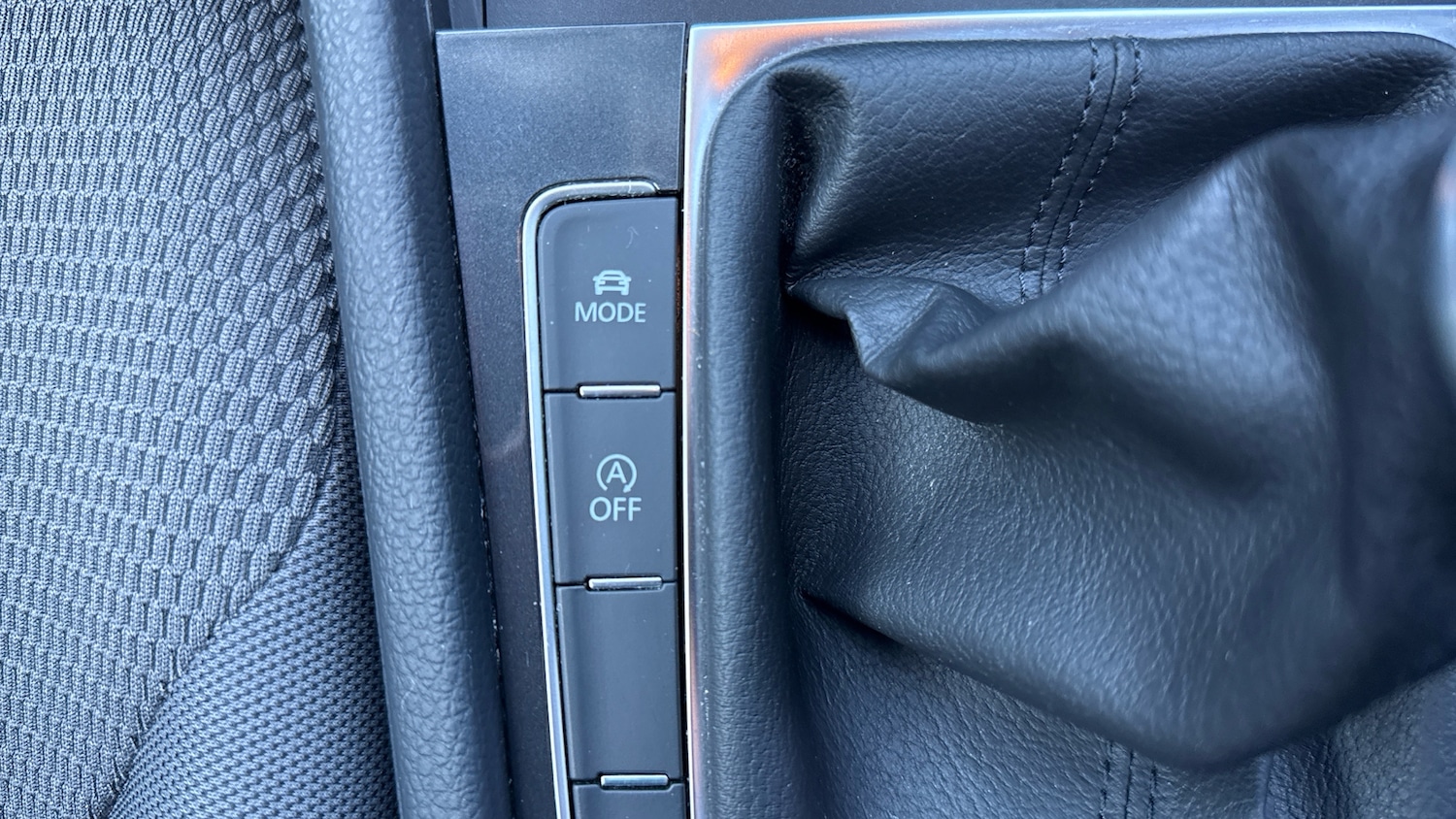 Used Volkswagen Golf 2019 for sale - 76792856: Photo 32