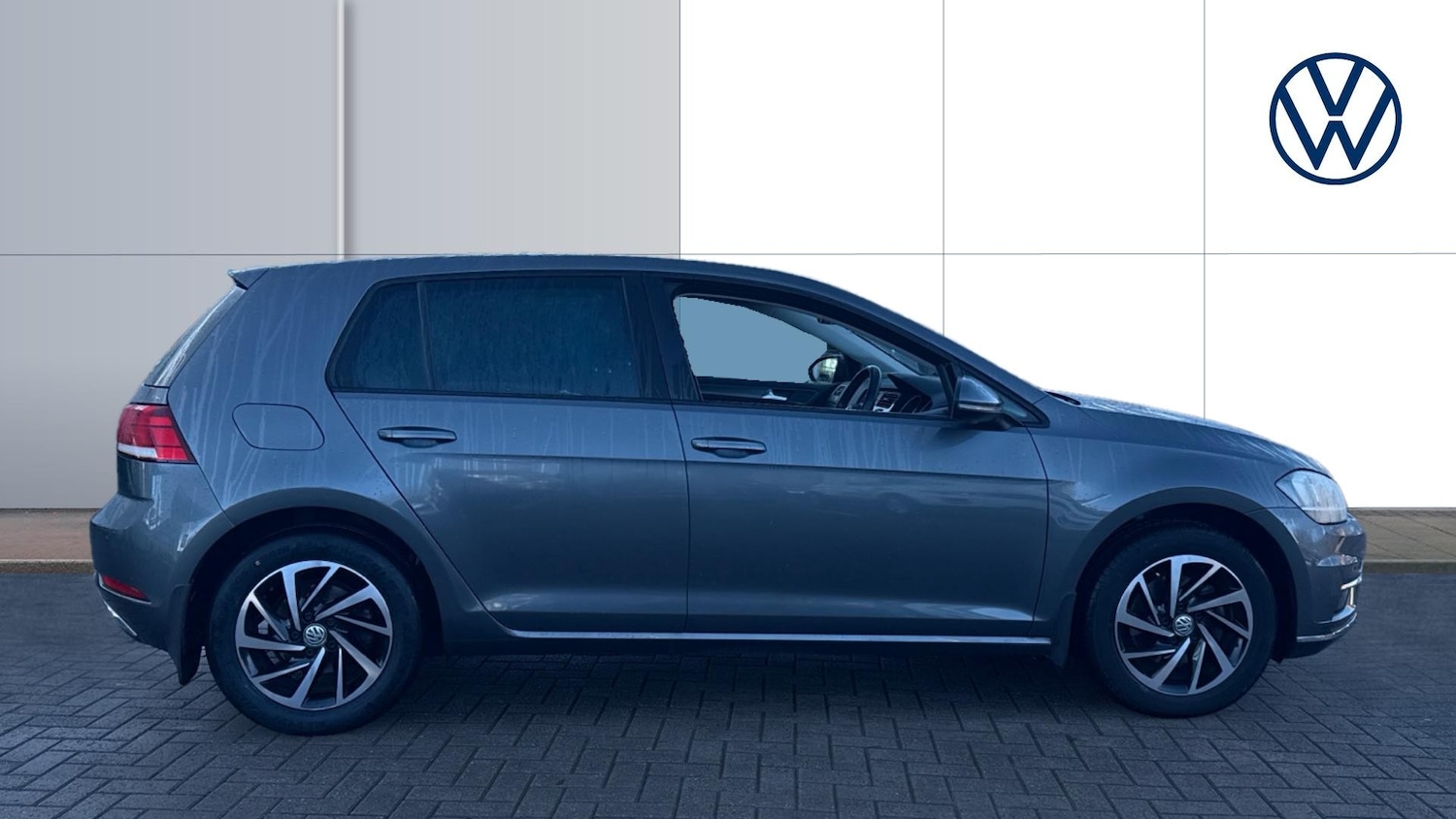 Used Volkswagen Golf 2019 for sale - 76792856: Photo 4