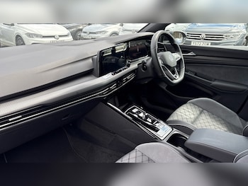 Used Volkswagen Golf 2024 for sale - 78592930: Photo
