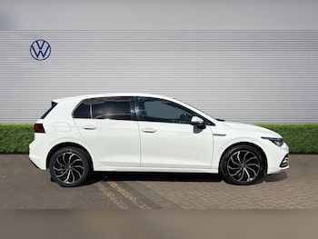 Used Volkswagen Golf 2023 for sale - 79404099: Photo