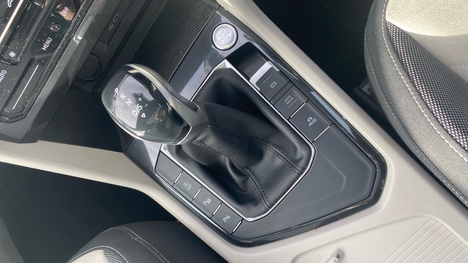 Used Volkswagen Tiguan 2022 for sale - 76354893: Photo 14