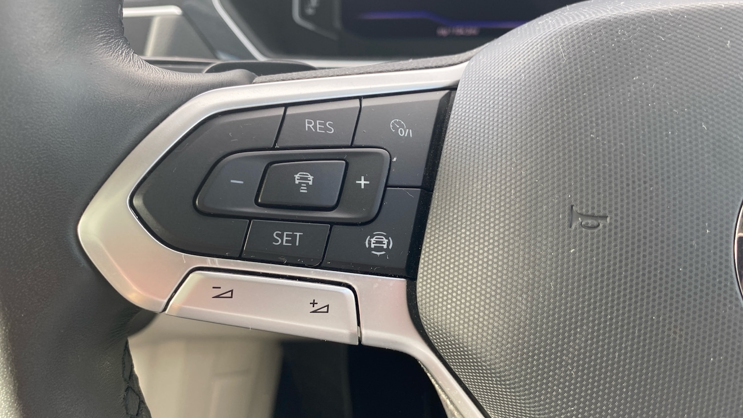 Used Volkswagen Tiguan 2022 for sale - 76354893: Photo 17