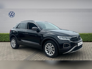 Used Volkswagen T-Roc 2025 for sale - 78861782: Photo