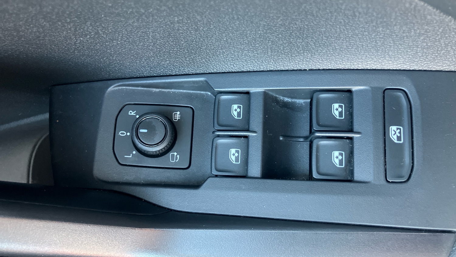 Used Volkswagen T-Cross 2025 for sale - 78180174: Photo 26