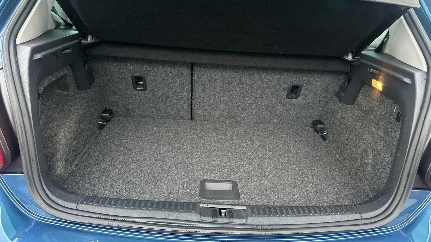 Used Volkswagen Polo 2017 for sale - 77493214: Photo 4