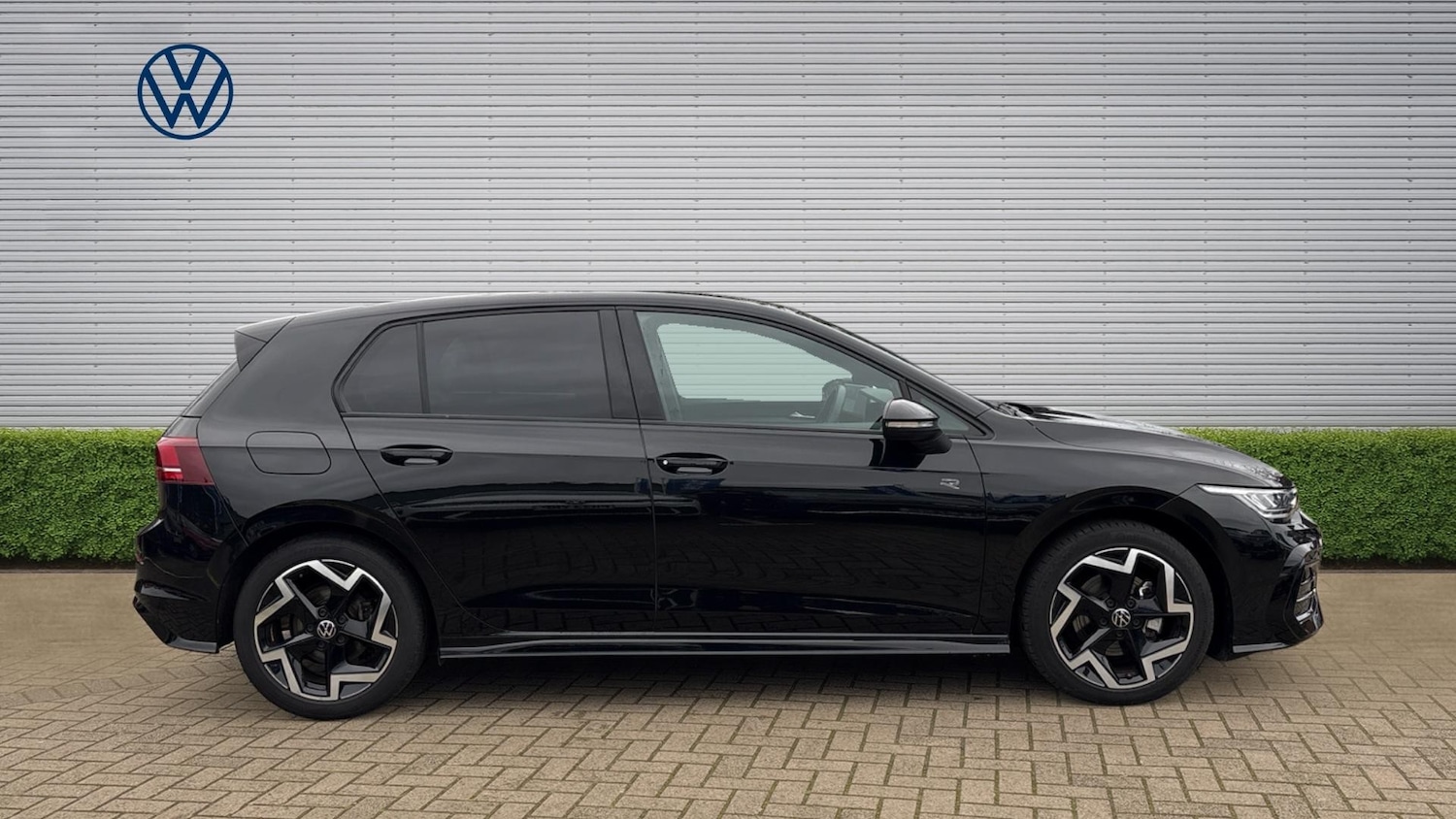 Used Volkswagen Golf 2025 for sale - 77732305: Photo 4