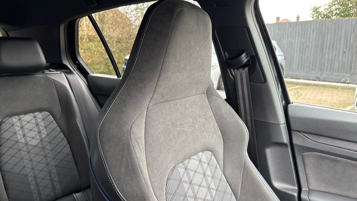 Used Volkswagen Golf 2025 for sale - 77732305: Photo 42