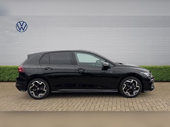 Used Volkswagen Golf 2025 for sale - 77732305: Photo
