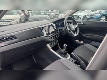 Used Volkswagen Polo 2024 for sale - 79580219: Photo
