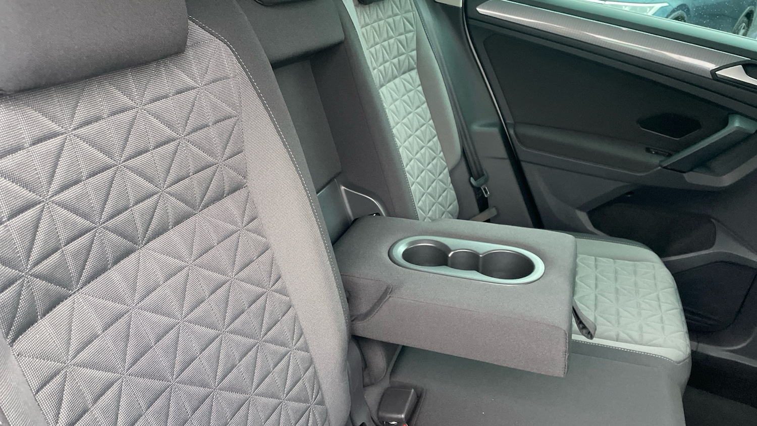 Used Volkswagen Tiguan 2022 for sale - 77545679: Photo 31