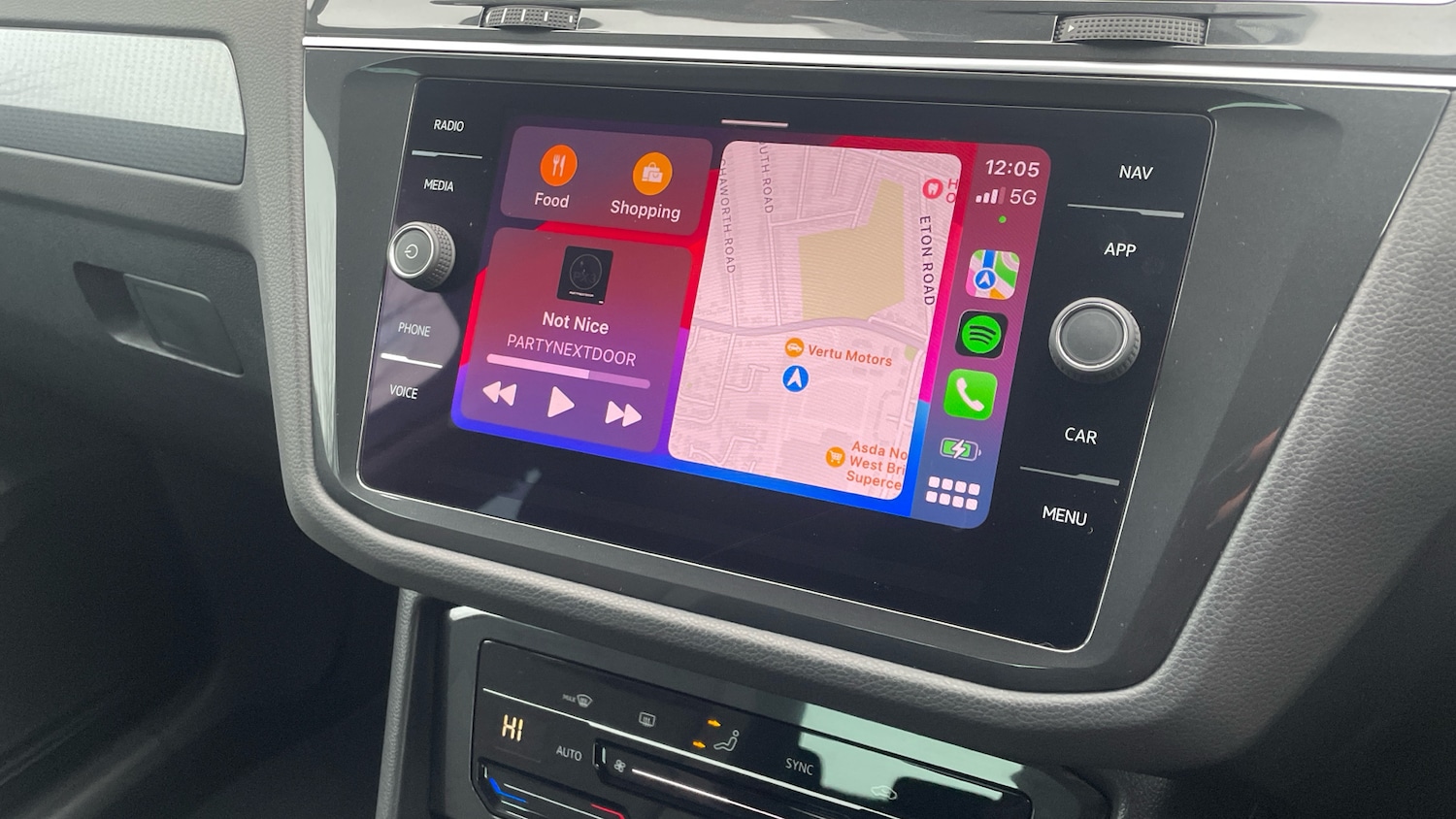 Used Volkswagen Tiguan 2022 for sale - 77545679: Photo 32