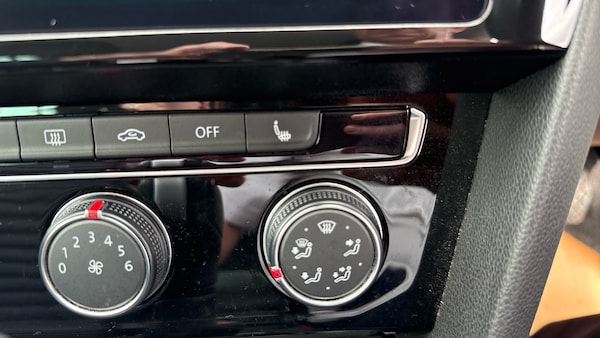 Used Volkswagen Passat 2021 for sale - 76036590: Photo 30
