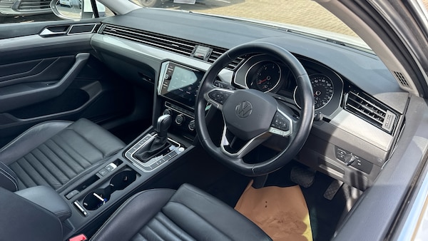 Used Volkswagen Passat 2021 for sale - 76036590: Photo 6