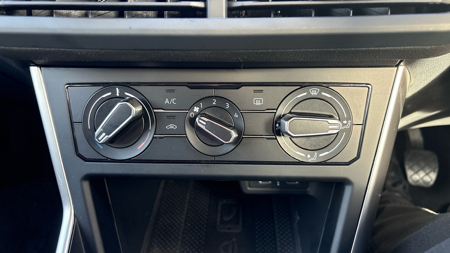 Used Volkswagen Polo 2024 for sale - 77732281: Photo 13