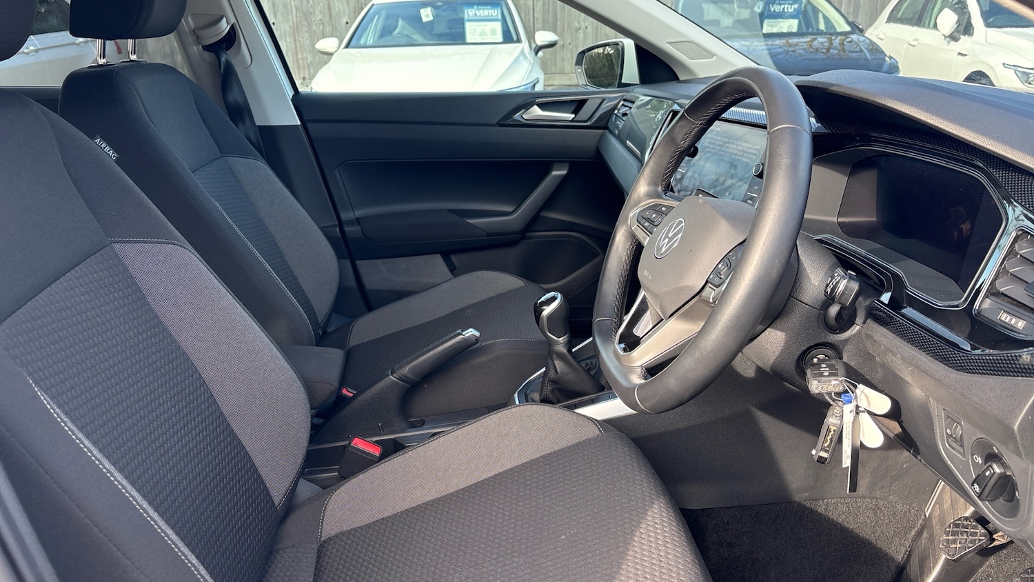 Used Volkswagen Polo 2024 for sale - 77732281: Photo 15