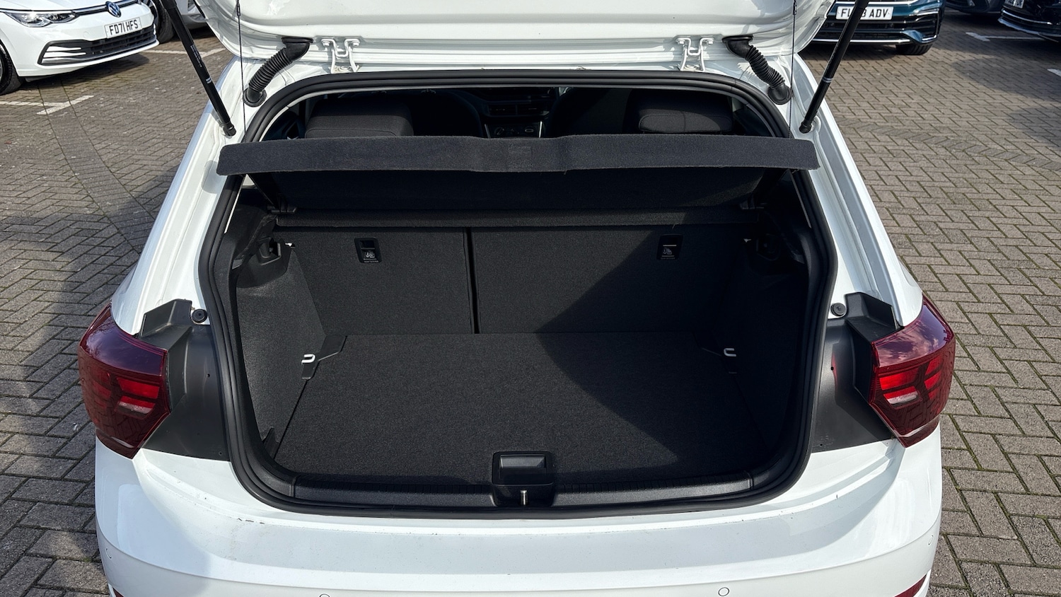 Used Volkswagen Polo 2024 for sale - 77732281: Photo 20