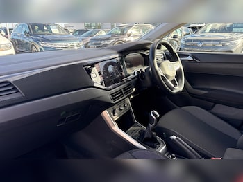 Used Volkswagen Polo 2024 for sale - 77732281: Photo