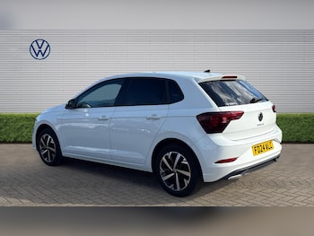 Used Volkswagen Polo 2024 for sale - 77732281: Photo