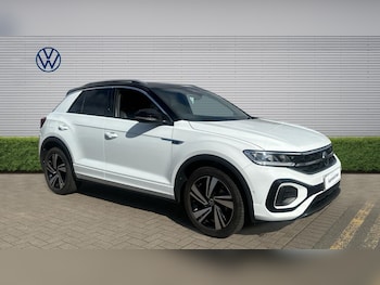 Used Volkswagen T-Roc 2024 for sale - 77931534: Photo