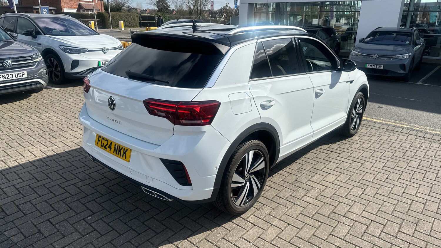 Used Volkswagen T-Roc 2024 for sale - 77931534: Photo 32