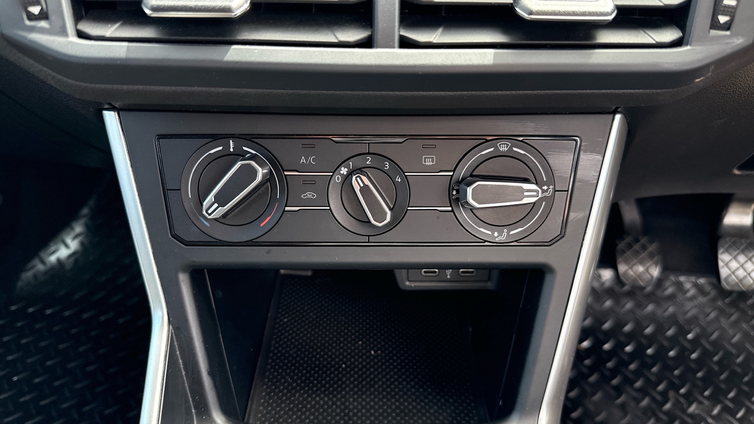 Used Volkswagen Polo 2022 for sale - 76602174: Photo 13