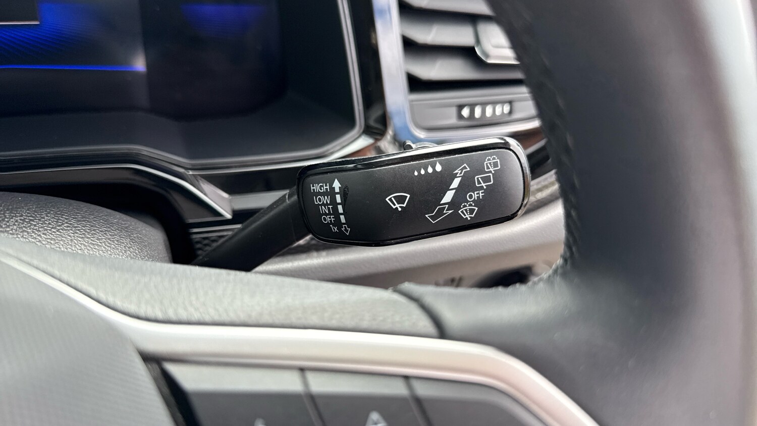 Used Volkswagen Polo 2022 for sale - 76602174: Photo 23