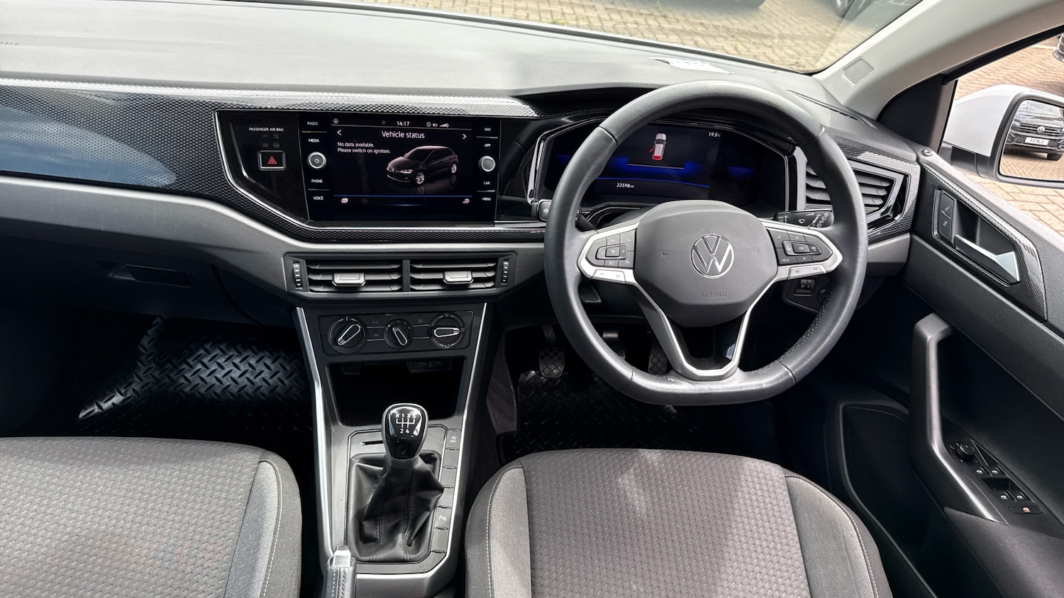 Used Volkswagen Polo 2022 for sale - 76602174: Photo 9