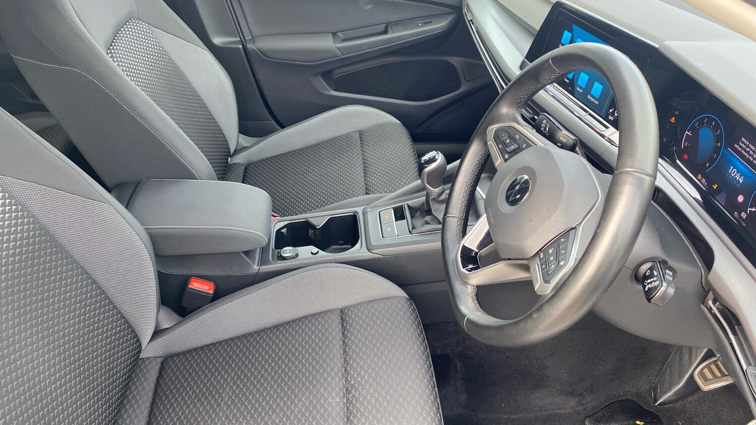 Used Volkswagen Golf 2022 for sale - 76157077: Photo 15