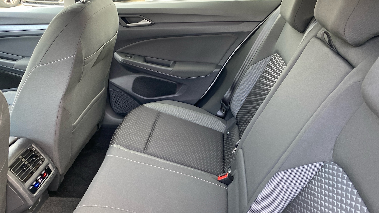 Used Volkswagen Golf 2022 for sale - 76157077: Photo 16