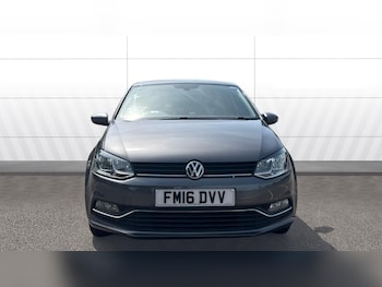 Used Volkswagen Polo 2016 for sale - 78654860: Photo